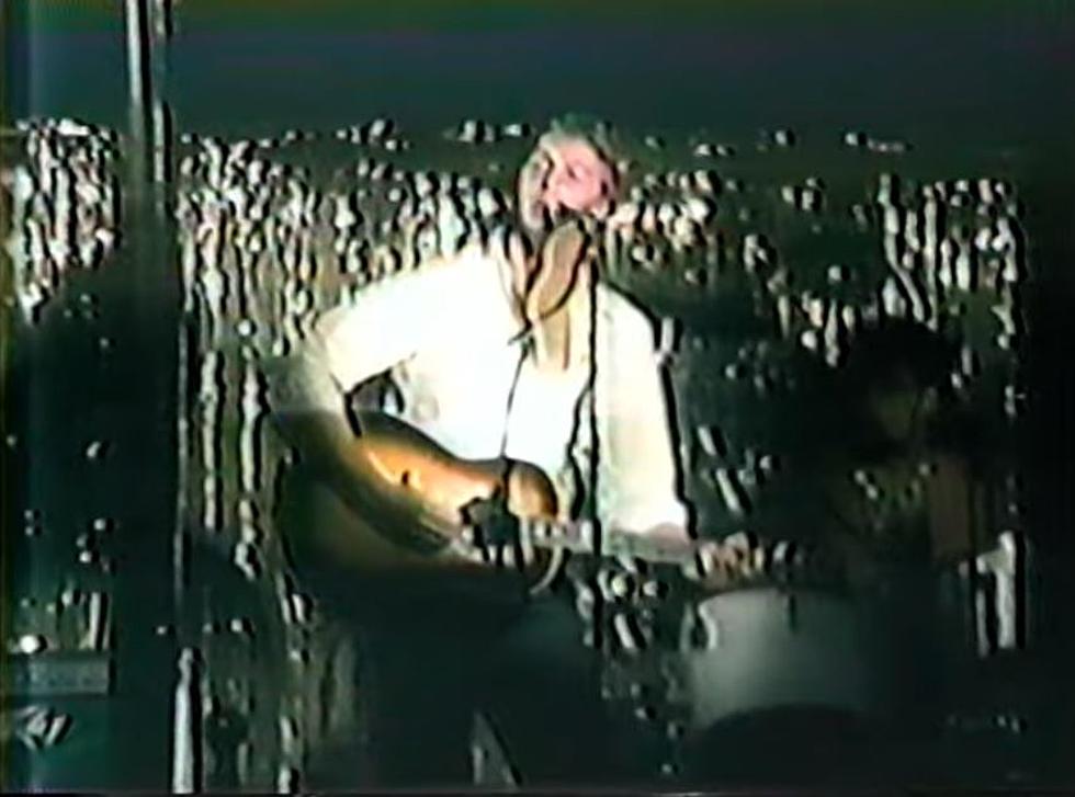 Throwback Thursday: Trace Adkins and Bayou on Stage at a Club in Dallas Back in 1985 [Watch]