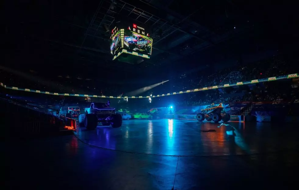 Hot Wheels Monster Trucks Live Glow Party to Light Up Cajundome October 19-20