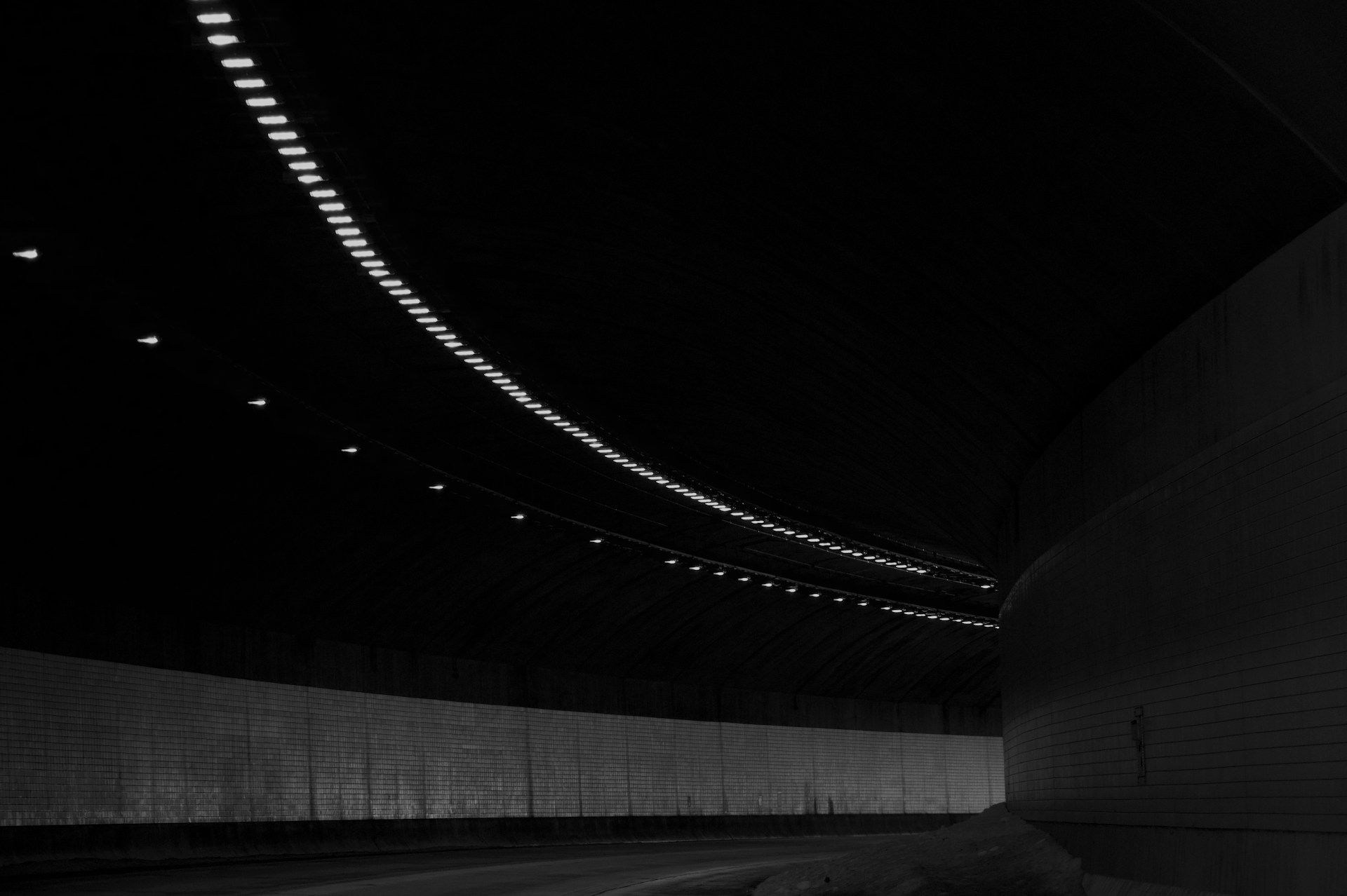 The Louisiana Tunnel So Many Drivers Believe Is Haunted