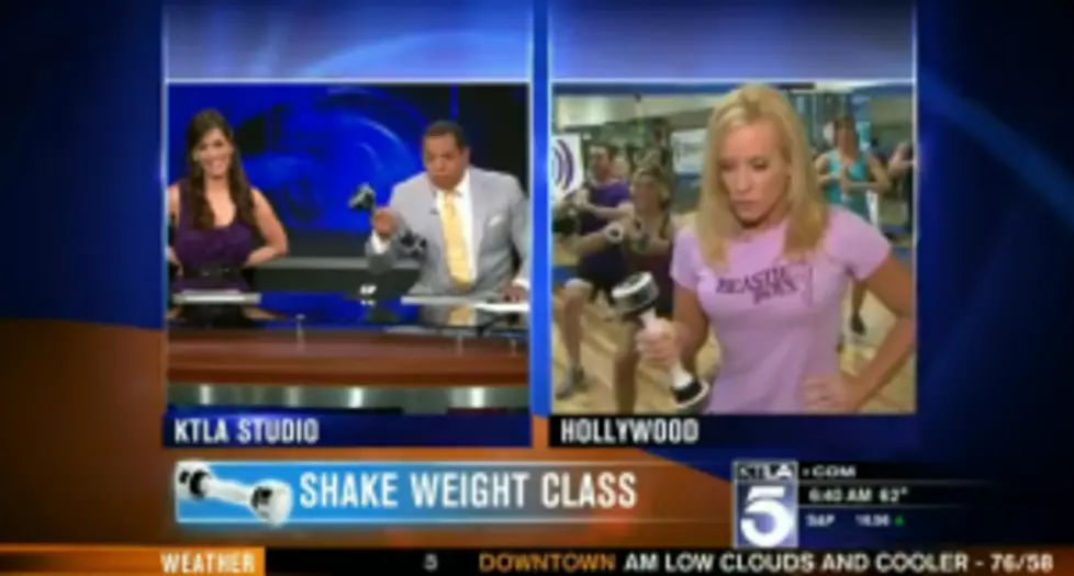 Hilarious &#8216;Shake-Weight&#8217; Newscast Provides Numerous &#8220;That&#8217;s What She Said&#8221; Moments [VIDEO]