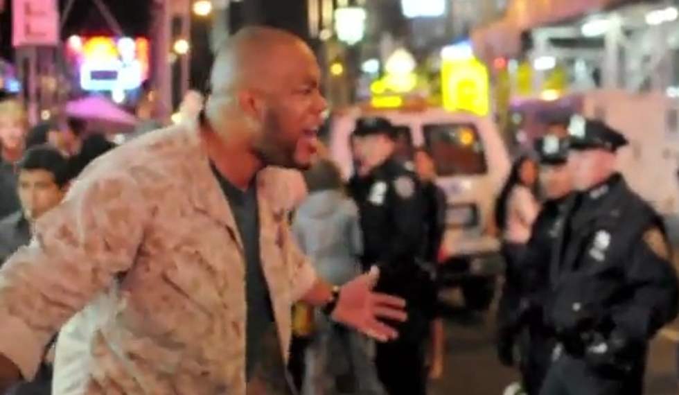 U.S. Marine Brutally Scolds NYPD, Defends #OccupyWallStreet Movement [VIDEO]