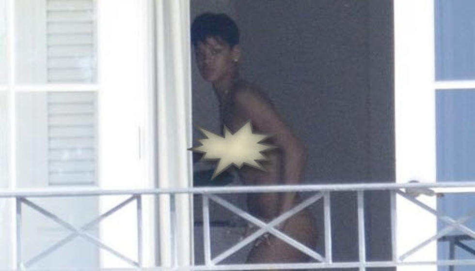 Rihanna Caught Butt Naked Outside Her Balcony In Barbados [PHOTOS]