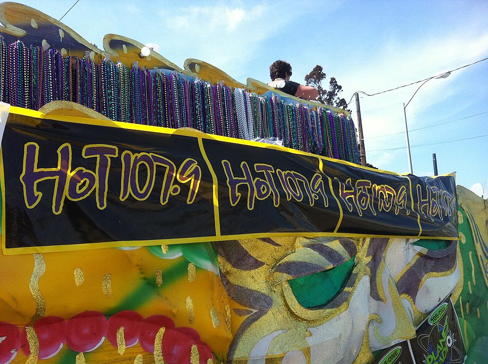 Make Your Signs & Look For Hot 107.9 In The Lafayette Independent Mardi Gras Parade