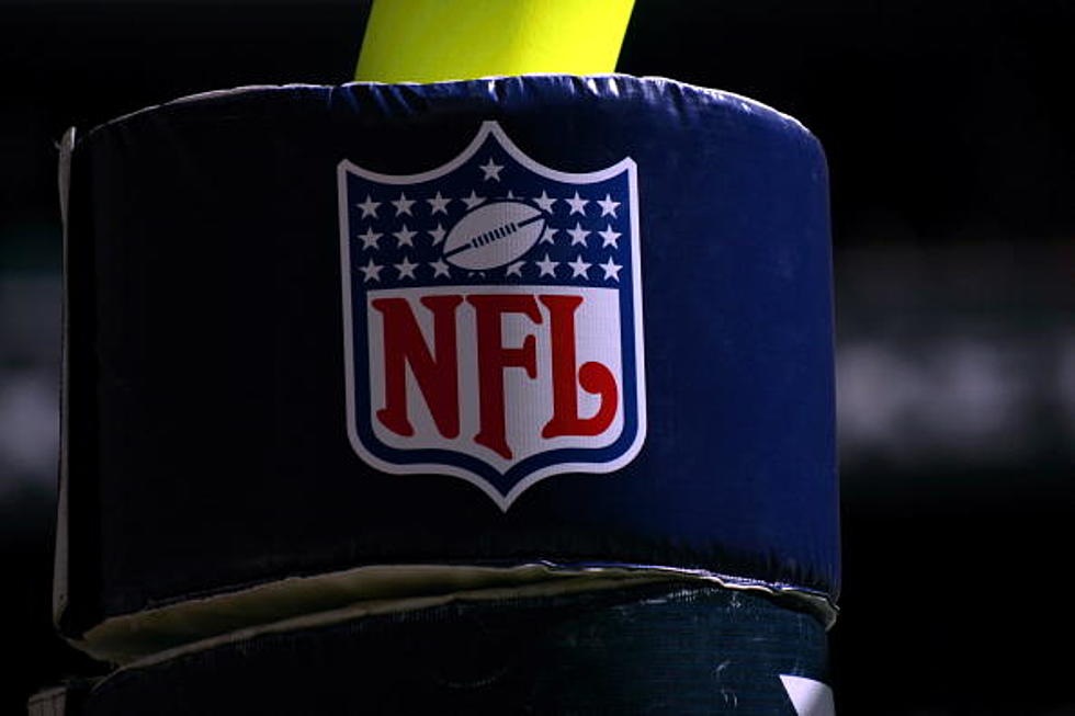 NFL Orders Teams To Put Mandatory Cameras In Locker Rooms
