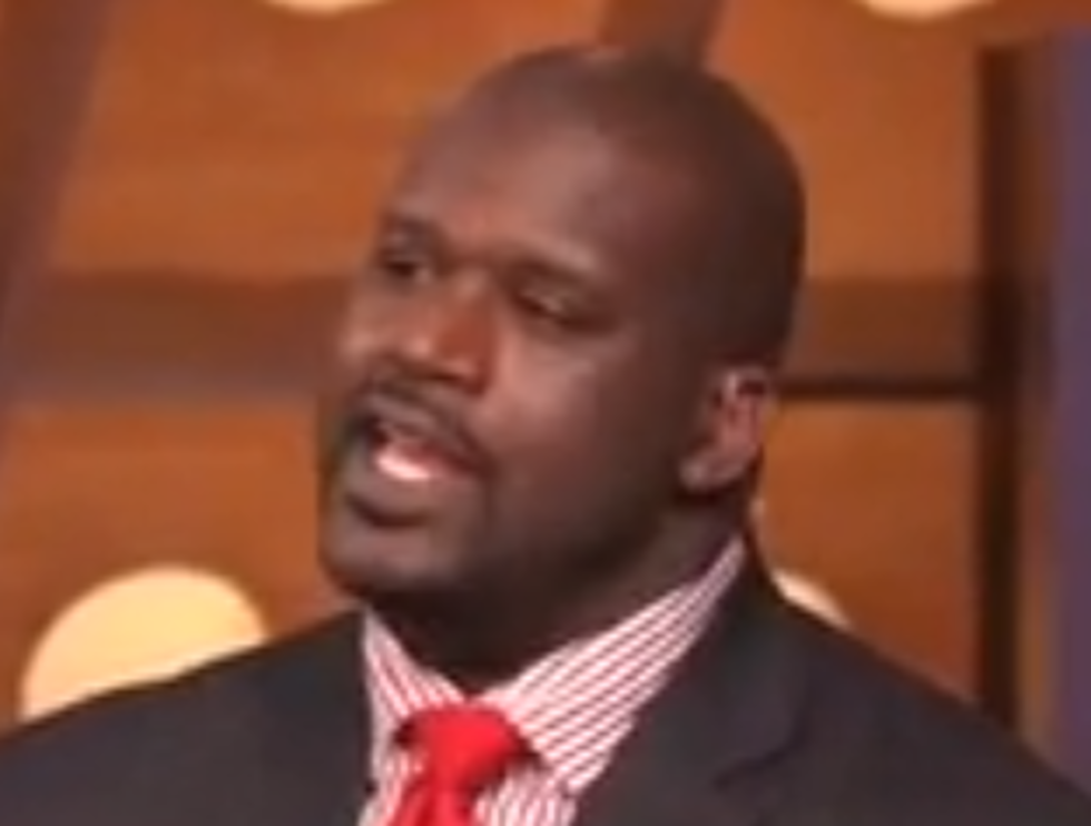 Shaquille O&#8217;Neal&#8217;s Cell Phone Causes Havoc On TNT&#8217;S &#8216;NBA Tip-Off&#8217; Show [VIDEO]