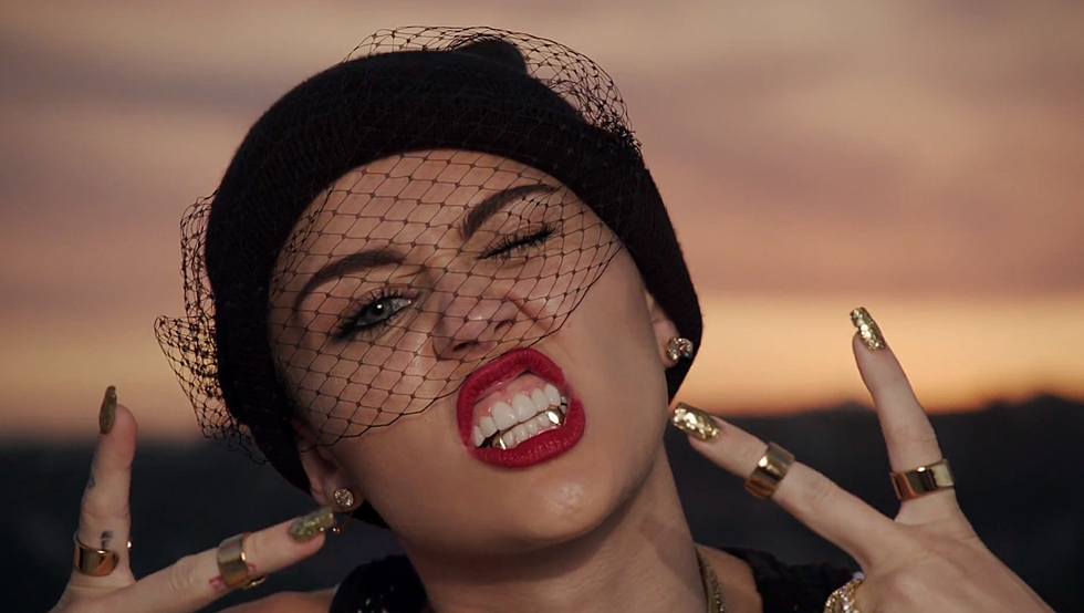 Miley Goes Wild In NEw Video