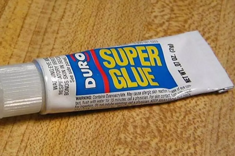 Woman With Dry Lips Mistakenly Uses Super Glue To Moisten Lips, Glues Them Shut