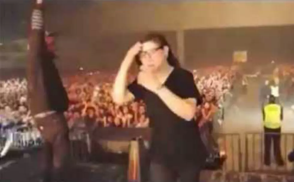 Skrillex Gets Knocked Out