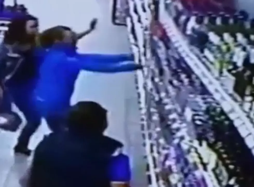 Drink Shelves Fall On Women In Supermarket [VIDEO]