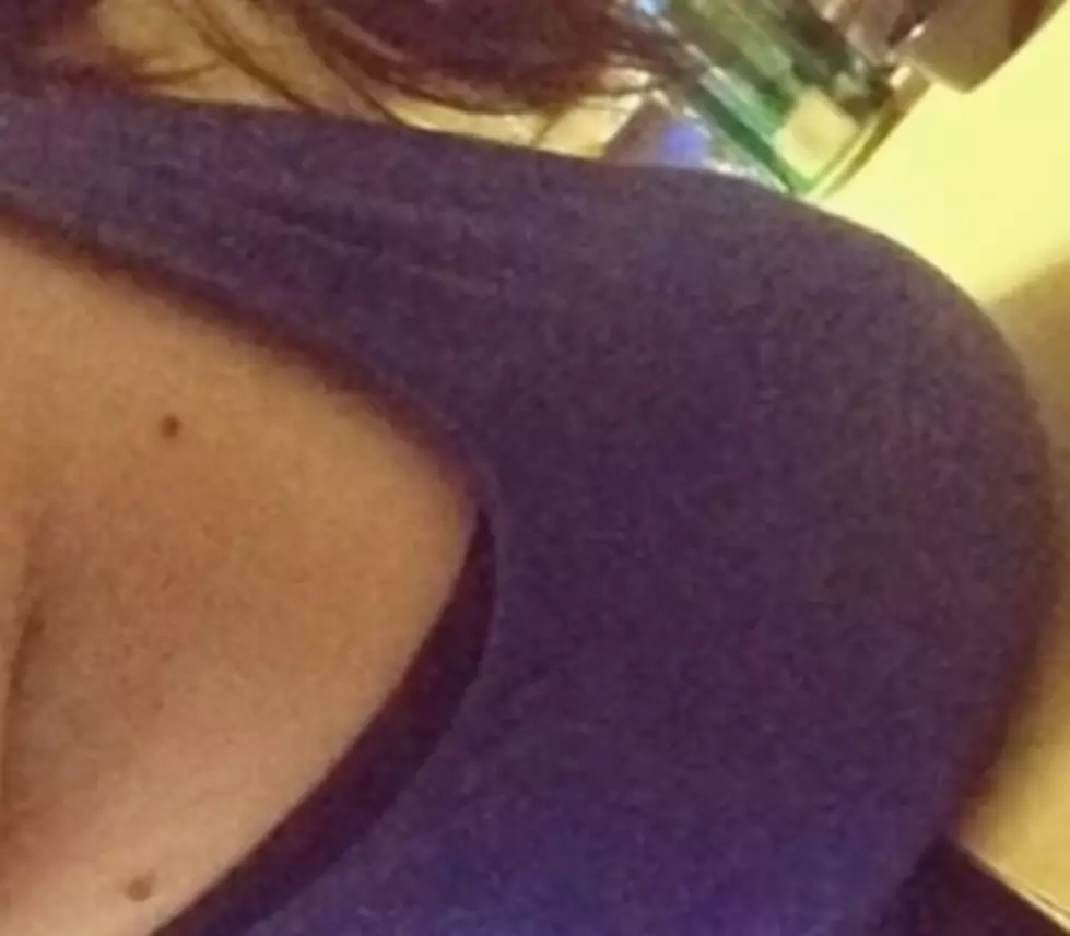 New Photo Trend Is &#8216;Mamming,&#8217; Where You Place Your Breast On Random Things [VIDEO]