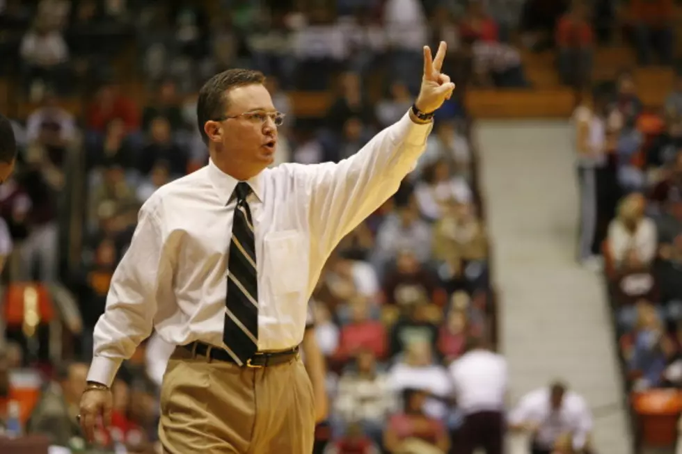 Southern Illinois Basketball Coach Rips Own Players, Calls Them ‘Momma Boys’ [VIDEO]