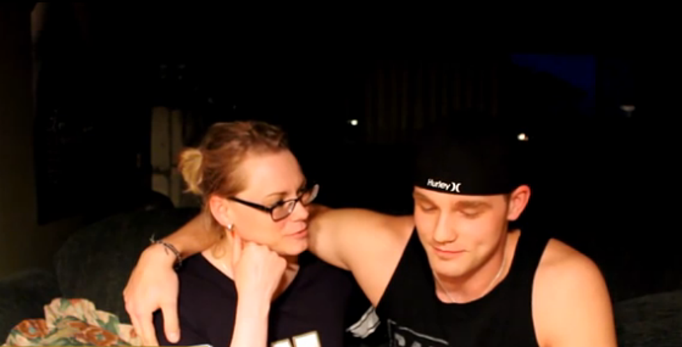 Gay Brother ‘Comes Out’ To Sister, The Reaction Is Priceless [VIDEO]