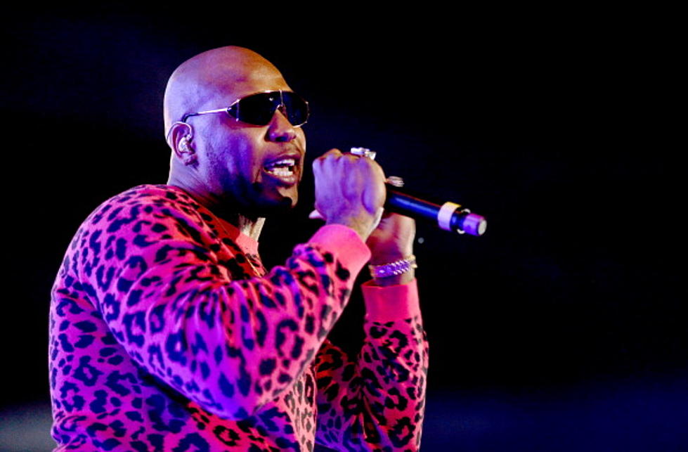 Flo Rida Tries (And Fails) To Copy #Selfie With New Song &#8216;Photobomb&#8217; [NSFW-LISTEN]