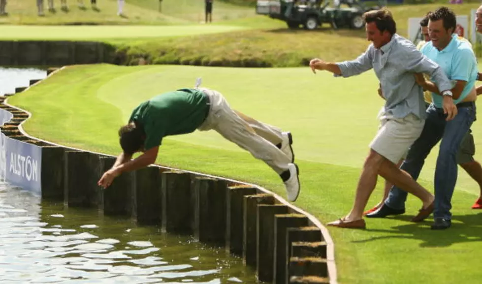 Golfer Pablo Larrazabal Escapes Hornet Attack By Jumping Into Lake [VIDEO]