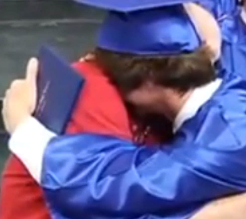 Dad Gets To See His Son Graduate In His Final Days [VIDEO]