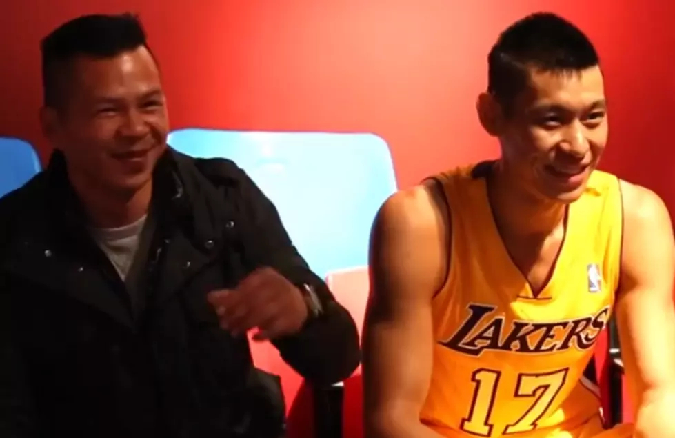 Jeremy Lin Scares Guests At Madame Tussauds Wax Museum [VIDEO]