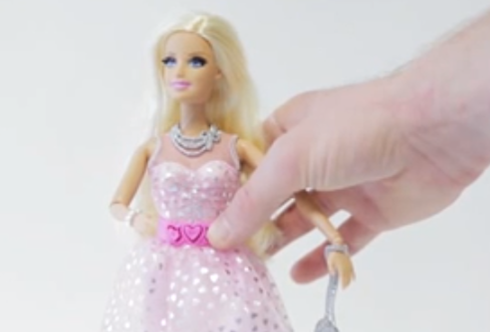 Is This Barbie Doll Swearing? Parents Say Yes [NSFW-VIDEO]