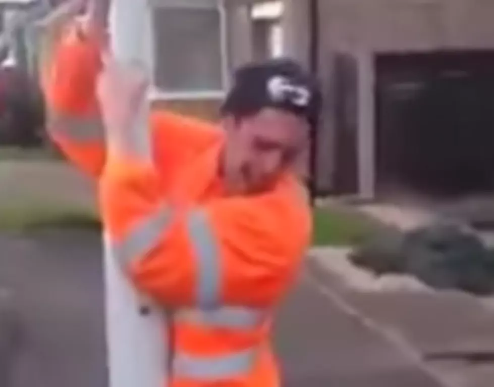 Stuck On A Lamp Post Prank Leaves You Asking For Help [VIDEO]