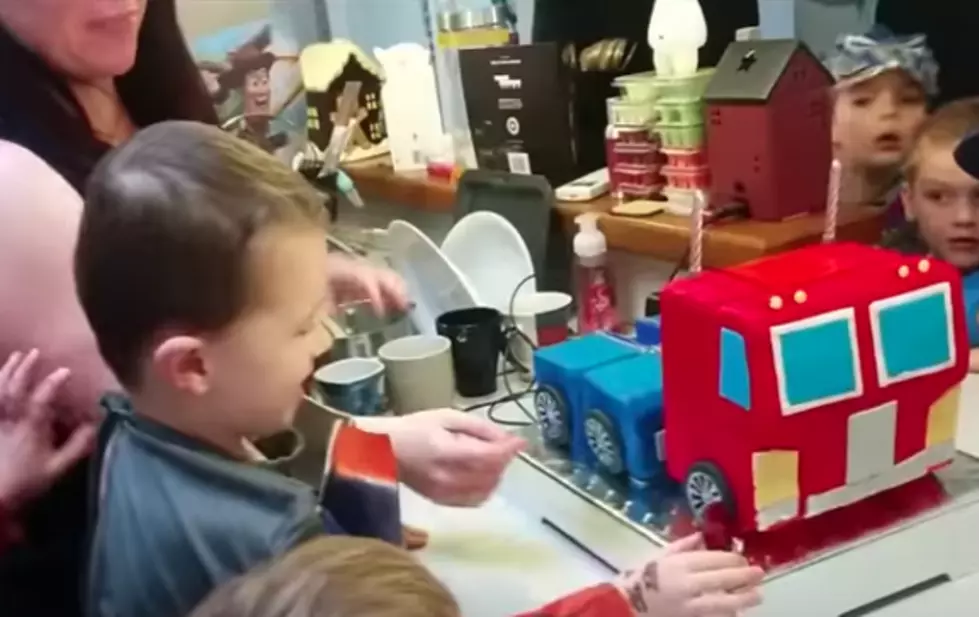 Optimus Prime Birthday Cake Transforms Into Robot [VIDEO]