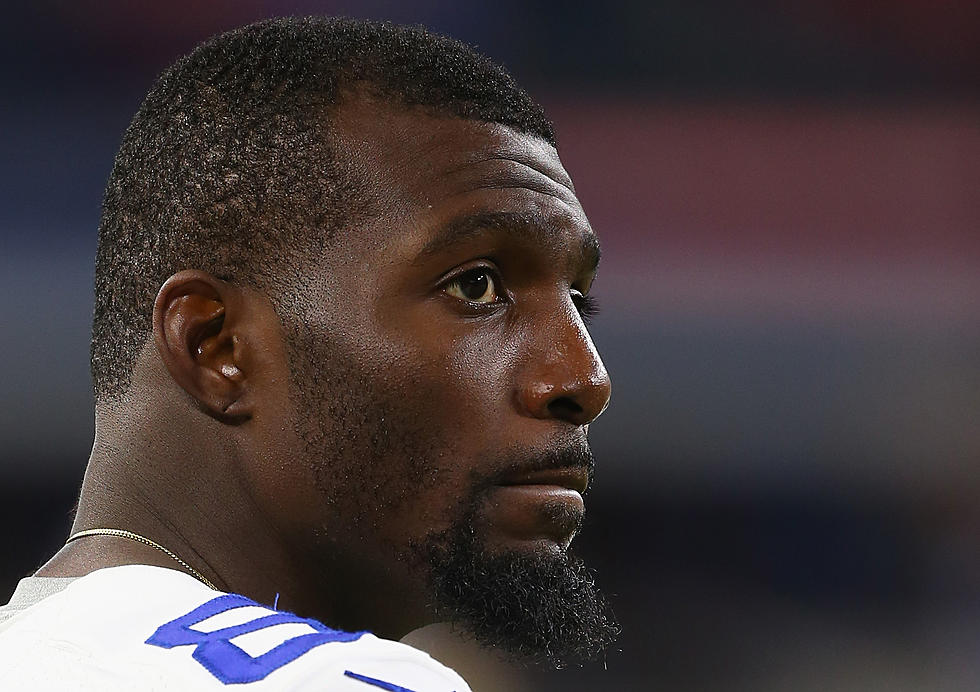 Dez Bryant Introduces The World To Pet Monkey ‘Dallas Bryant’ [PIC]