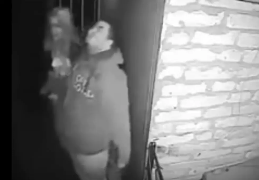 Boyfriend Has To Be Escorted From Haunted House [VIDEO]