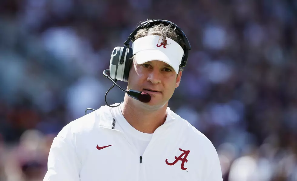 Alabama Coach Lane Kiffin Not Happy With Pat On Butt [VIDEO]