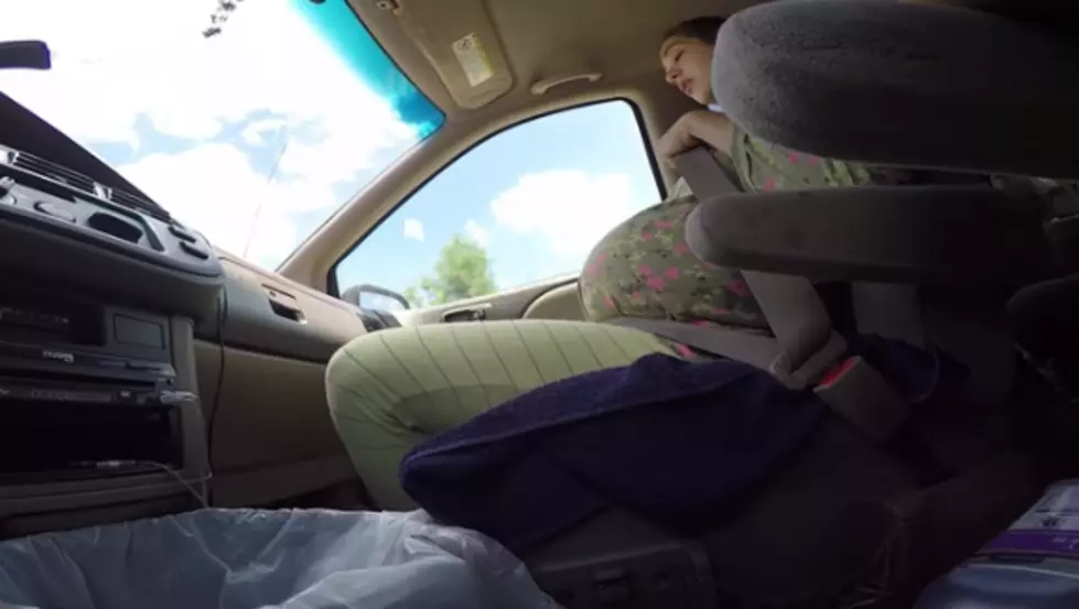 Woman Gives Birth In Car On The Way To The Hospital [VIDEO]