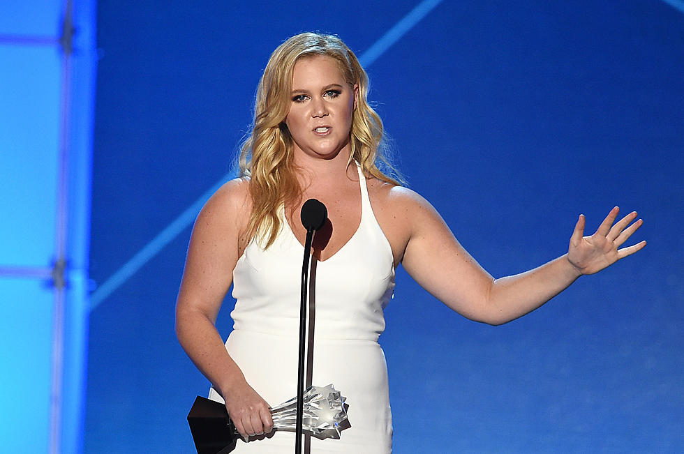 Actress Amy Schumer Thanks Lafayette Shooting Victims During Speech [VIDEO]