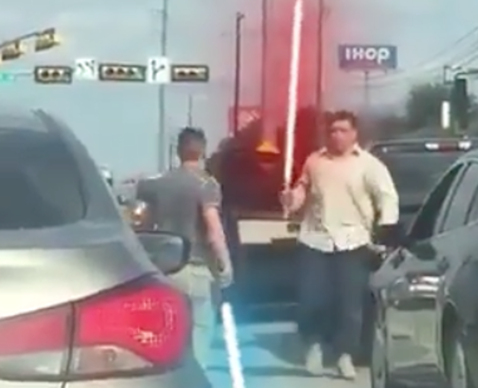 Road Rage Fight Gets Own &#8216;Remix&#8217; With Lightsabers [VIDEO]