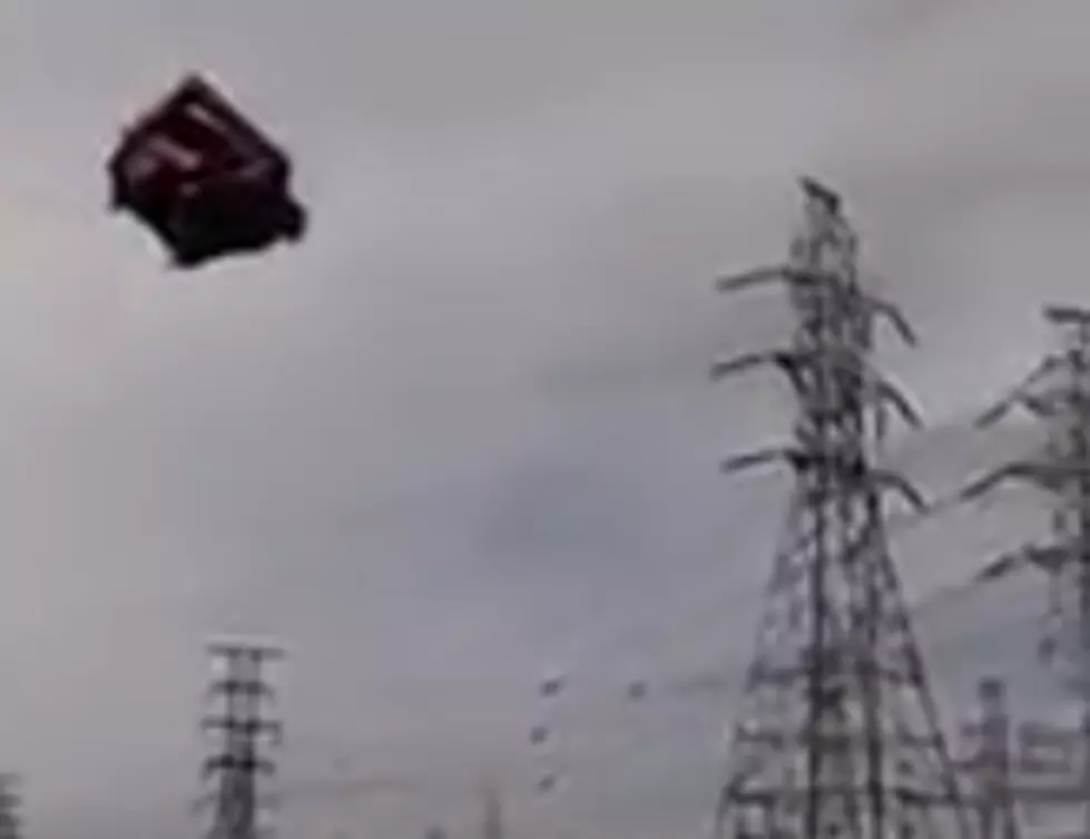 Bounce House Flies Into Power Lines [VIDEO]