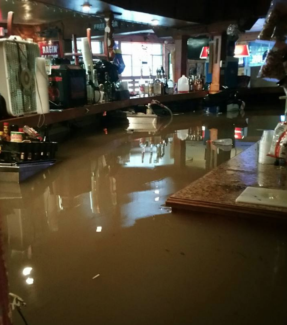 Local Bar Posts Photo Of Water In Establishment
