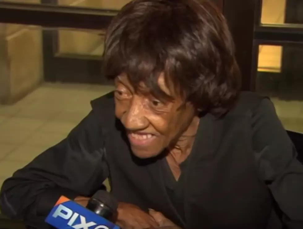 An 86-Year-Old Woman Has No Sympathy For Woman Who Stole Her Purse [VIDEO]