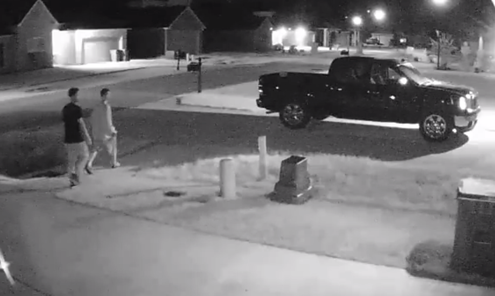 Police Search For Two Suspects Accused Of Burglarizing Vehicles In Carencro Neighborhoods [VIDEO]