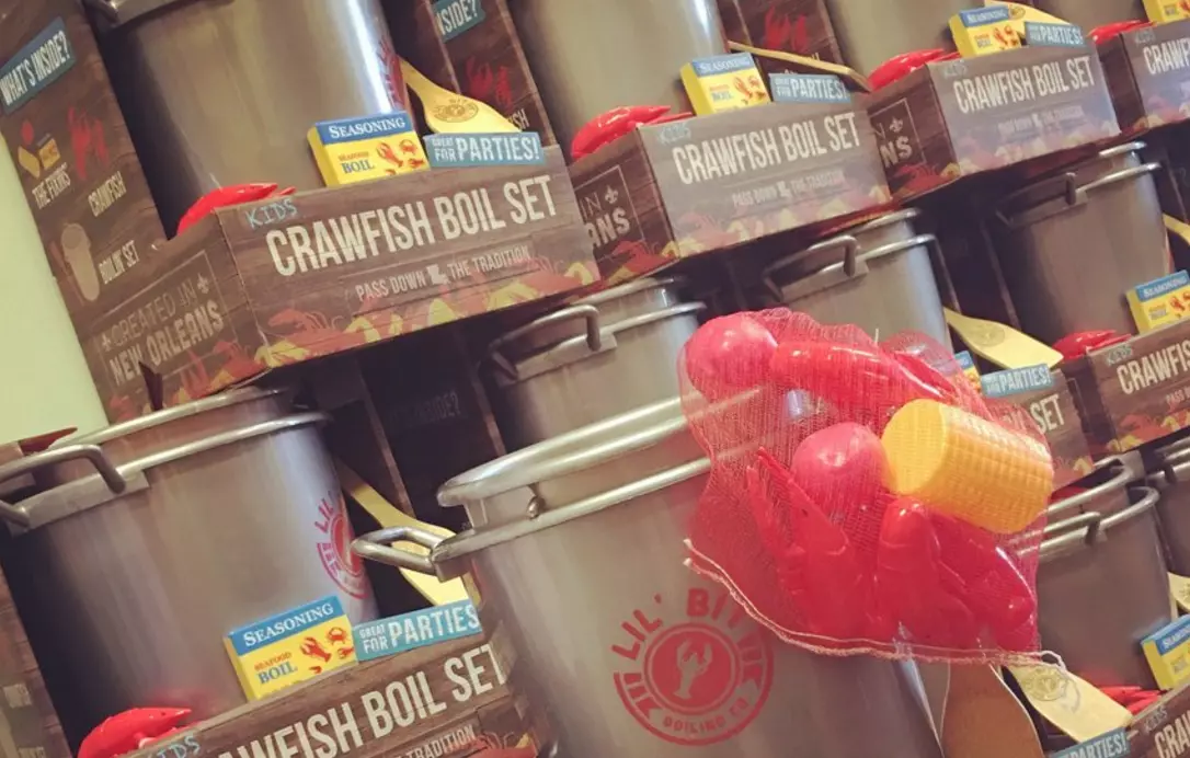 toy crawfish boil set