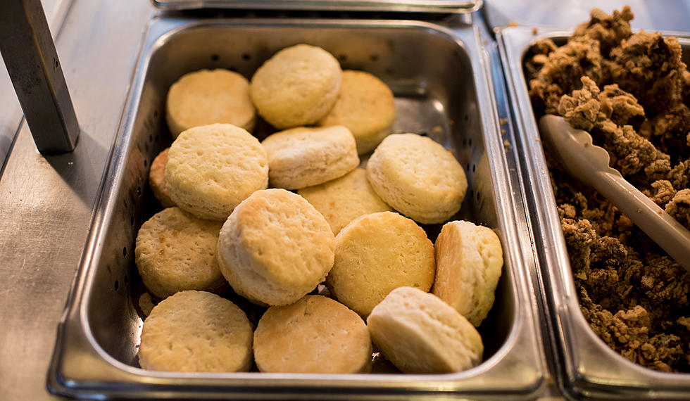 Who Has The Best Biscuits? – Lafayette Food Junkie Show (AUDIO)