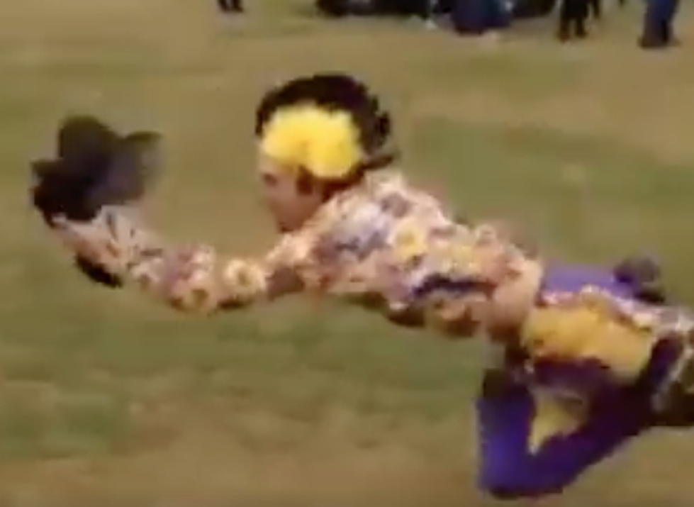 Traditional Mardi Gras Reveler Catches Chicken With One Hand [VIDEO]