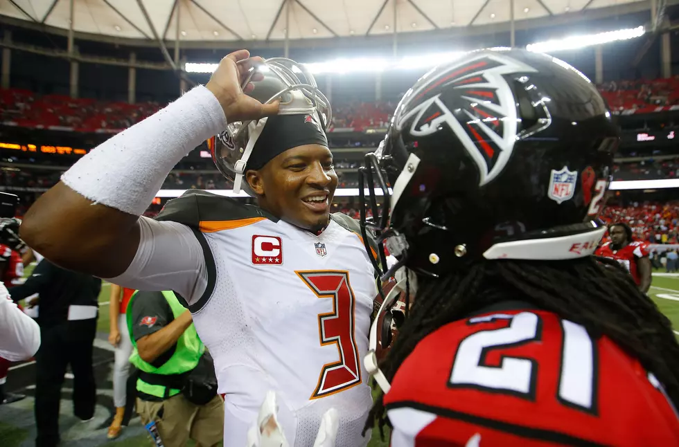 The Tampa Bay Buccaneers Completely Owned The Atlanta Falcons On Twitter With One Single Photo