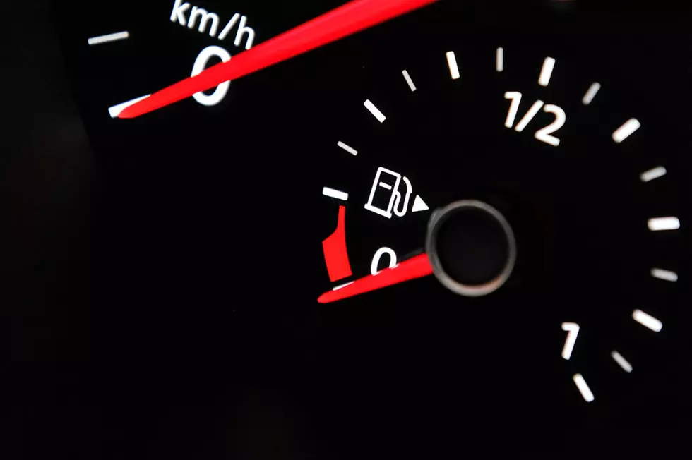 How Far Can You Actually Drive Your Vehicle After Your Gas Light Comes On?
