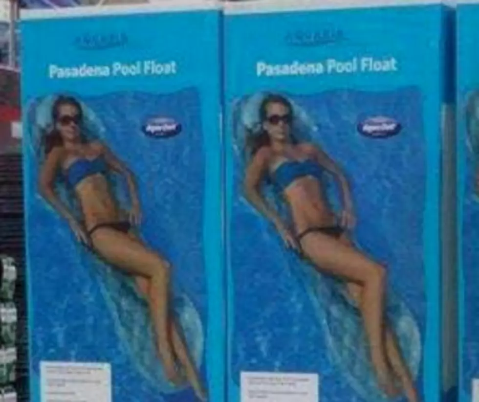 Pool Float Looks Like Giant Maxi Pad [PHOTO]