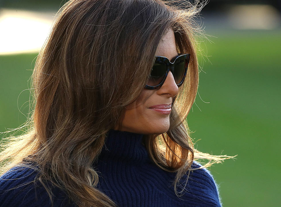 Conspiracy Theorists Think Melania Trump Is Using A Body Double [PHOTO]