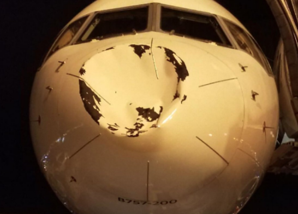 Flight Carrying Oklahoma City Thunder Damaged Mid-Flight [PHOTO]