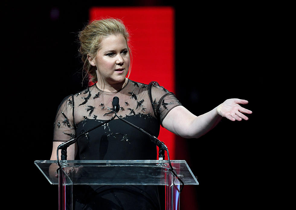 Amy Schumer Mentions Lafayette Shooting Victims While Addressing Parkland Incident