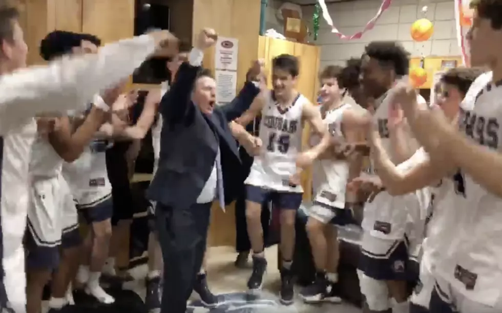 Watch STM Coach Danny Broussard &#8216;State Bound Dance&#8217; With His Players [VIDEO]