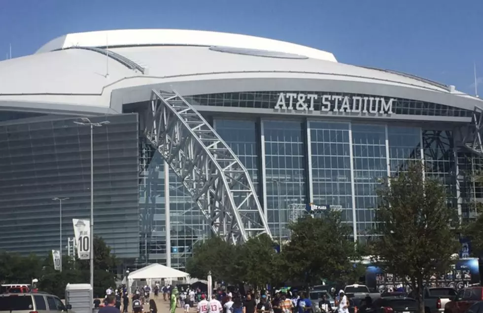 What AT&T Stadium Workers Had To Say About LSU Fans