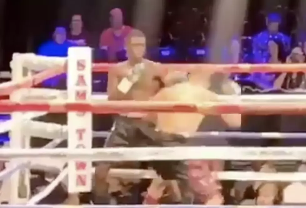 Boxer Quits Match After Hard Punch [VIDEO]