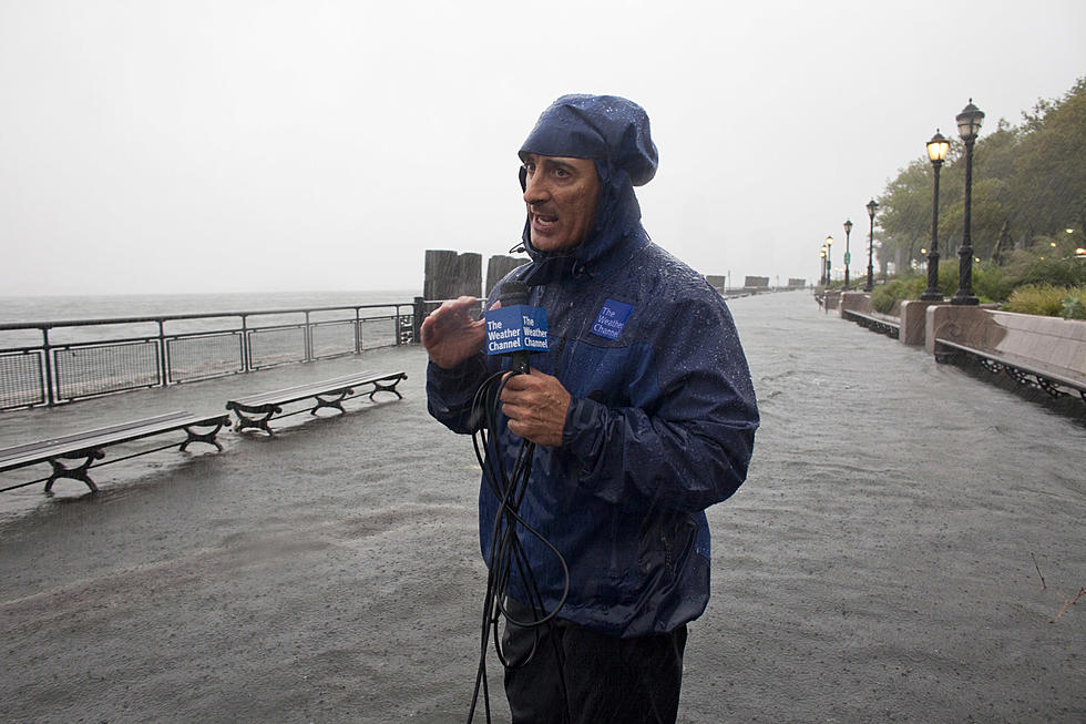 Jim Cantore Nearly Speared By Board During Hurricane Michael [Video]