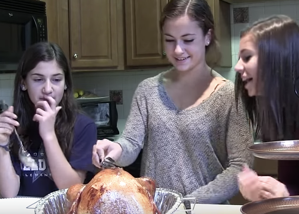 This Is The Best Thanksgiving Day Prank, The Pregnant Turkey [Video]