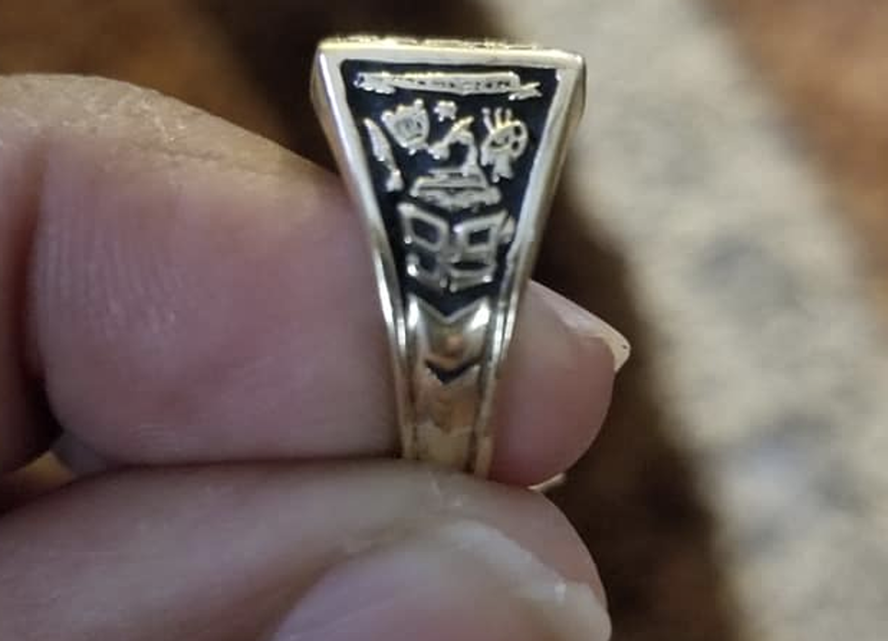 Woman Finds Ring In Scott, Looking For Owner [PHOTOS]