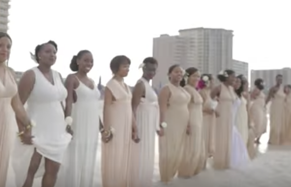 New Orleans Bride Has 34 Bridesmaids In Amazing Beach Wedding [VIDEO]