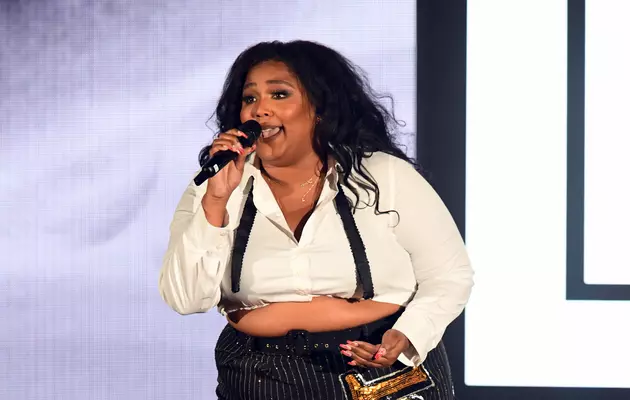 Lizzo Gets Surprise Guest On Stage [WATCH]